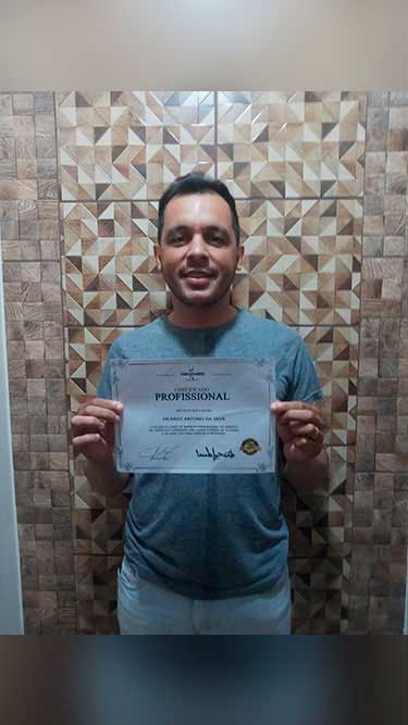 Aluno do Curso de Barbeiro Profissional